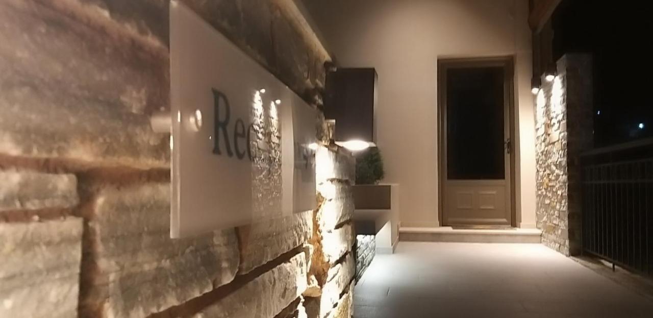 Petries Studios Agioi Apostoloi  Eksteriør billede